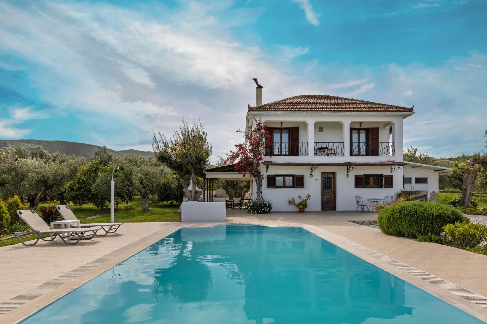 Villa Lola - 3 Bedrooms & Private Pool Литакия Экстерьер фото