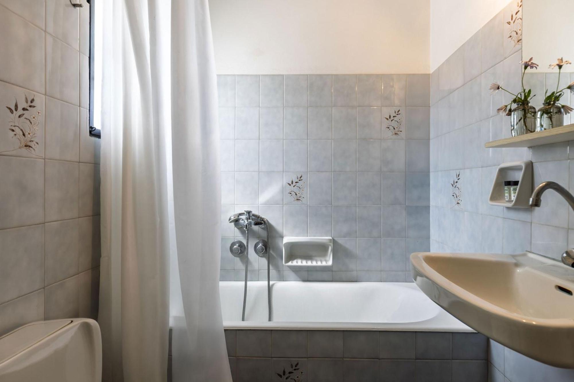 Villa Lola - 3 Bedrooms & Private Pool Литакия Экстерьер фото